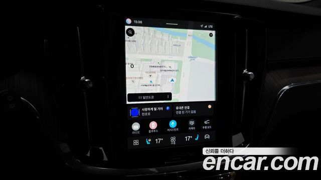 Volvo V60 2025 — photo 17