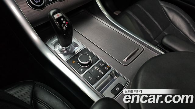 Land Rover Range Rover Sport 2016 — photo 12