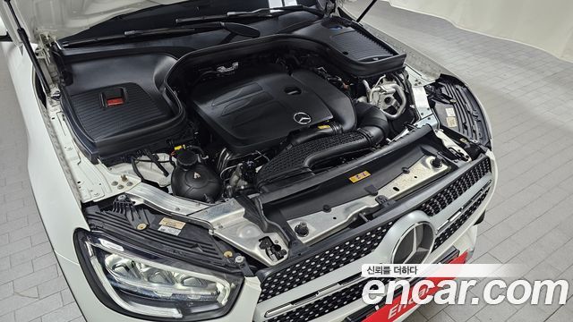 Mercedes-Benz GLC-Class 2022 — photo 6