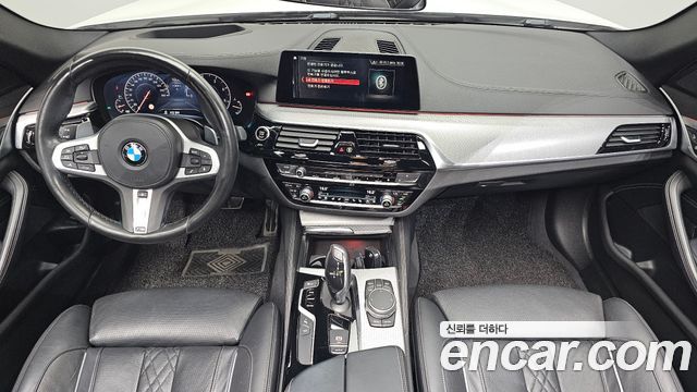 BMW 5-Series 2019 — photo 7