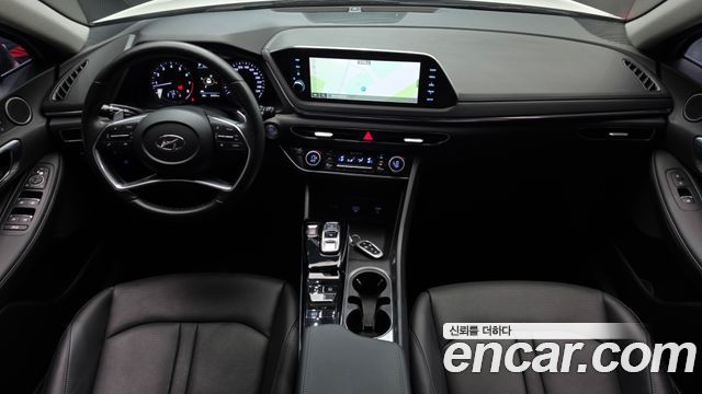 Hyundai Sonata 2022 — photo 10