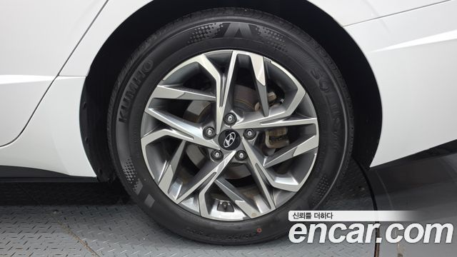 Hyundai Sonata 2022 — photo 7