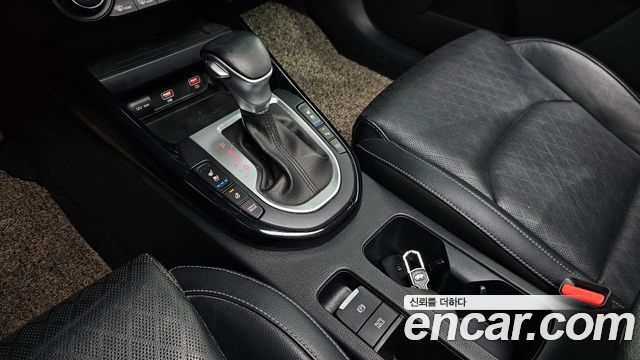 Kia K3 2022 — photo 9