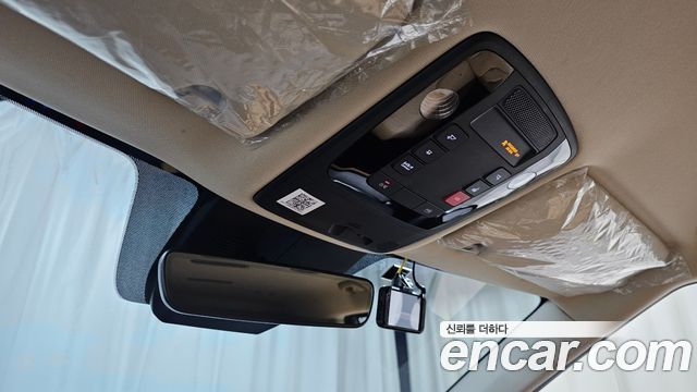 Kia Canival 2023 — photo 24