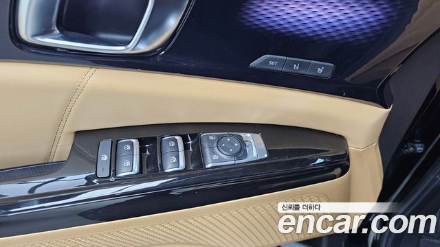 Kia Canival 2023 — photo 27