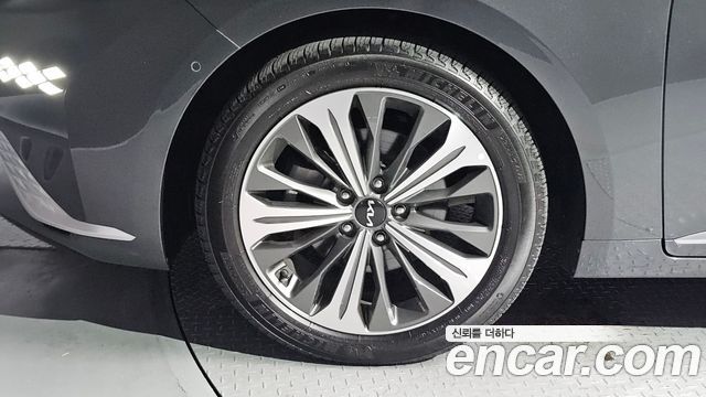 Kia K8 2023 — photo 5