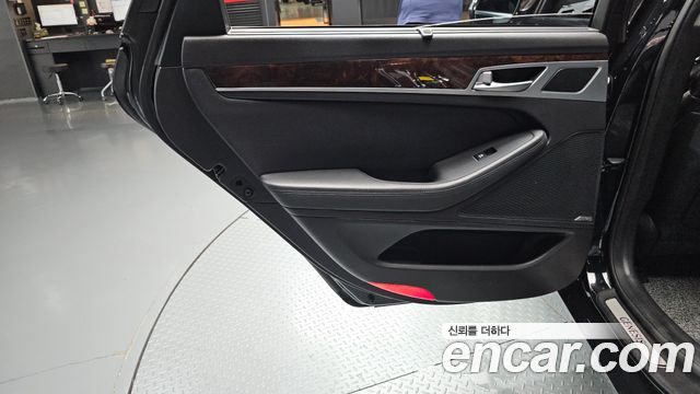 Hyundai Genesis 2015 — photo 15