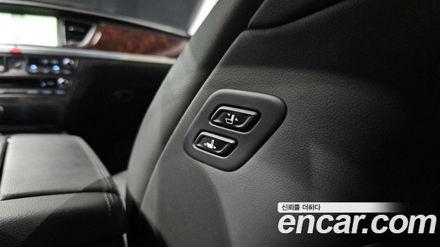 Hyundai Genesis 2015 — photo 31