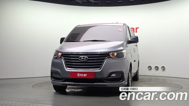 Hyundai Starex 2019 — photo 3