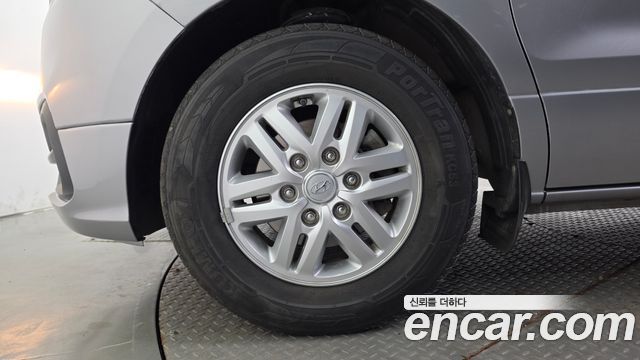 Hyundai Starex 2019 — photo 5
