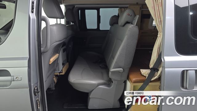 Hyundai Starex 2019 — photo 17