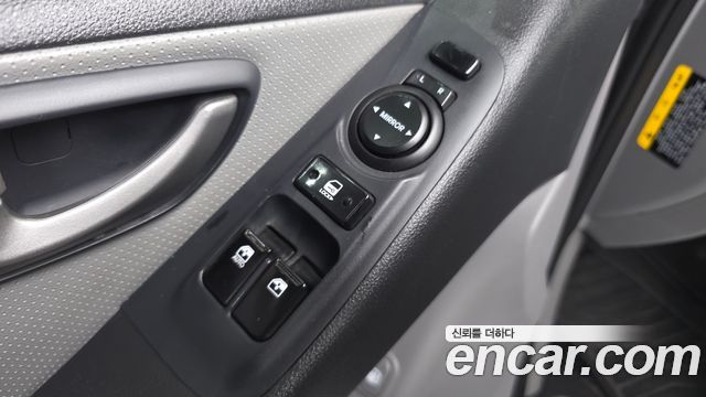 Hyundai Starex 2019 — photo 22