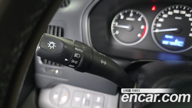 Hyundai Starex 2019 — photo 33