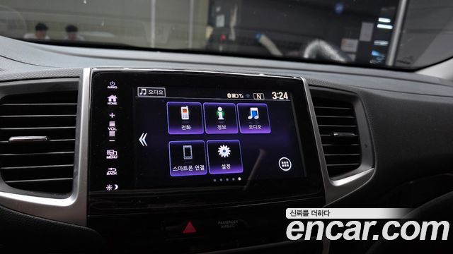 Honda Pilot 2018 — photo 22