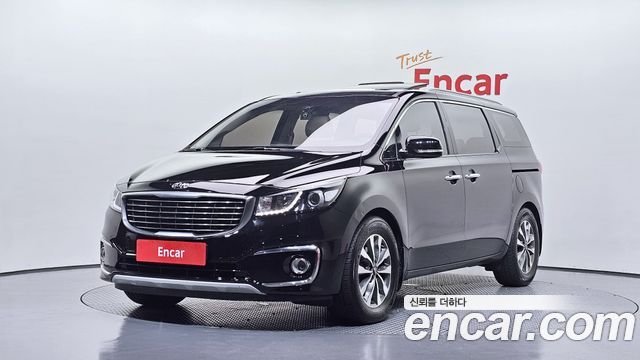 Kia Canival 2015 — photo 1