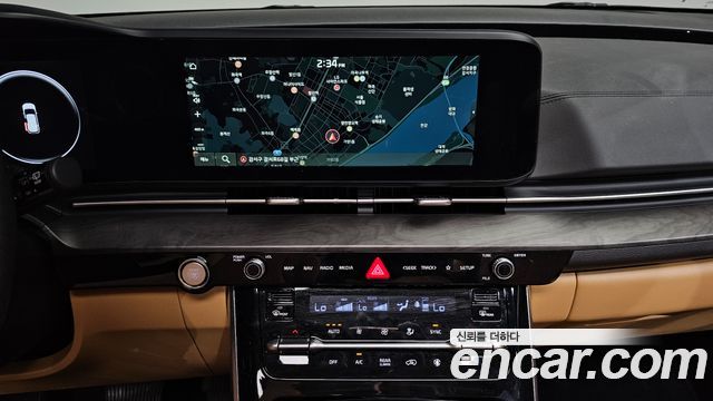 Kia Canival 2023 — photo 20