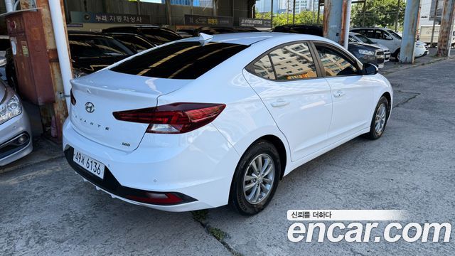 Hyundai AVANTE 2019 — photo 4