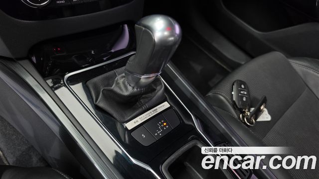 Peugeot 508 2015 — photo 9