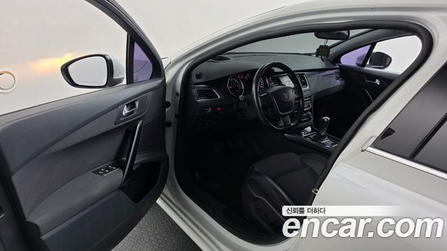 Peugeot 508 2015 — photo 10