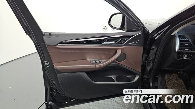 BMW X4 2021 — photo 14