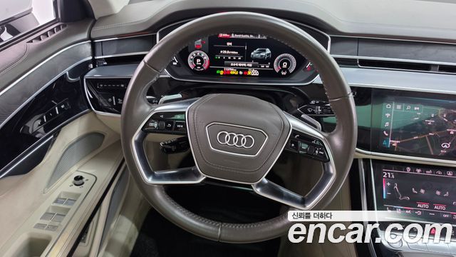 Audi A8 2018 — photo 19