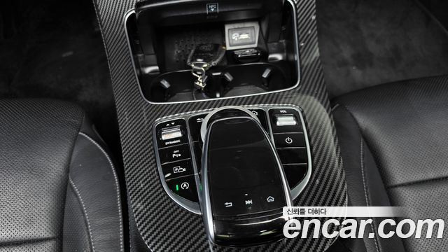 Mercedes-Benz E-Class 2020 — photo 25