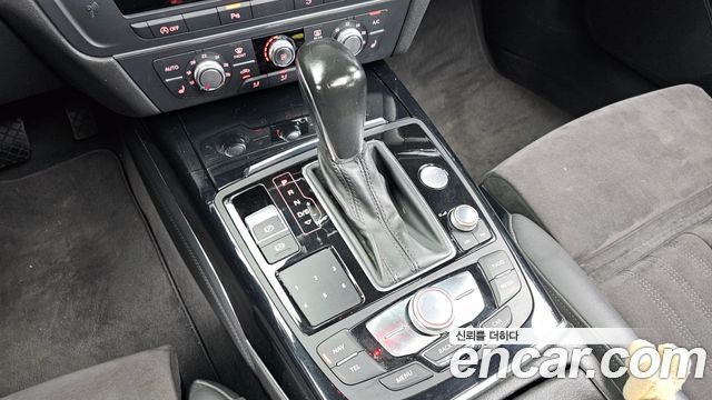 Audi A7 2016 — photo 9