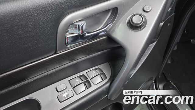 KG Mobility KORANDO 2017 — photo 12