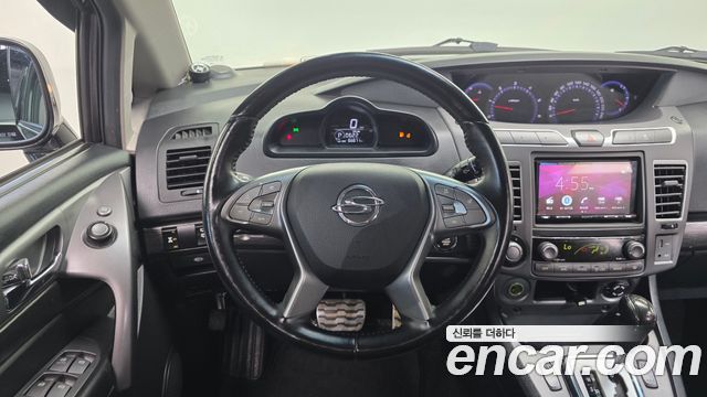 KG Mobility KORANDO 2017 — photo 14
