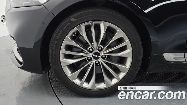 Kia K9 2022 — photo 5