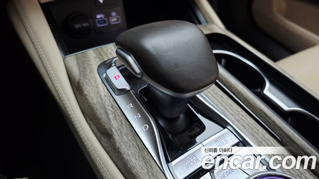 Kia K9 2022 — photo 12