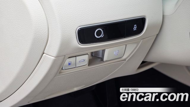 Kia K9 2022 — photo 25