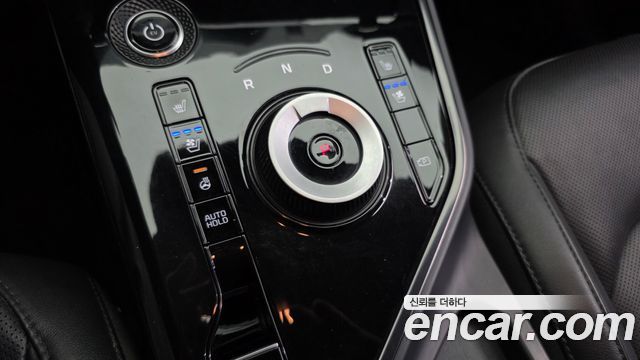Kia Niro 2023 — photo 9