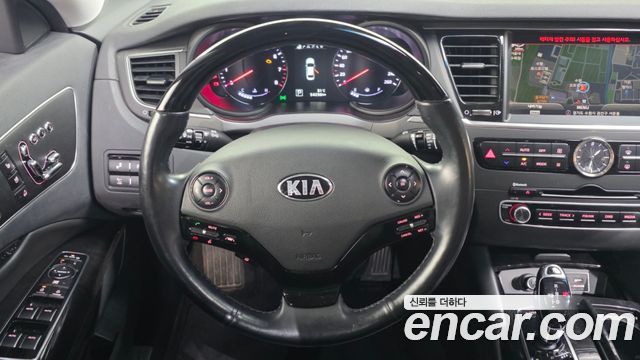 Kia K9 2014 — photo 13