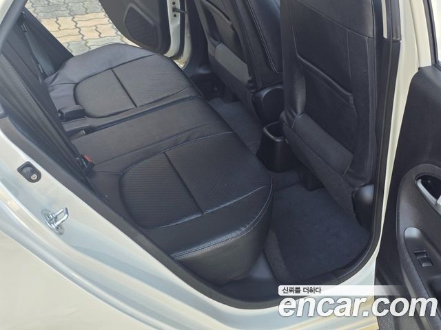 Kia morning 2015 — photo 11