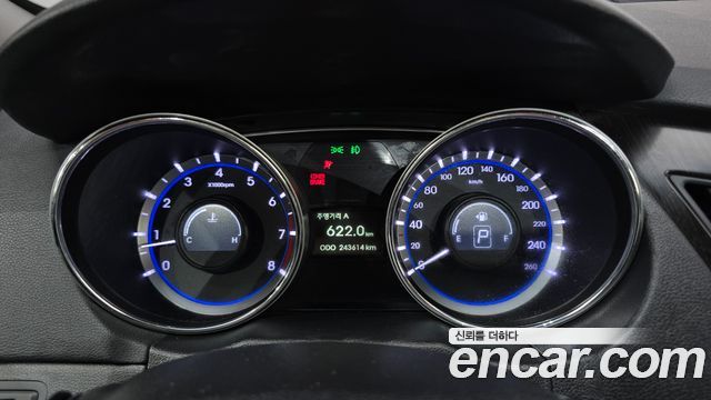 Hyundai Sonata 2013 — photo 8