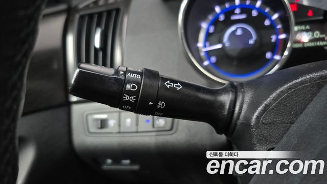 Hyundai Sonata 2013 — photo 16