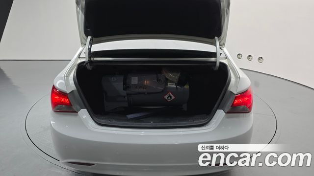 Hyundai Sonata 2013 — photo 20