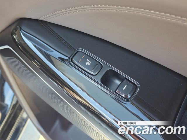 Kia K7 2017 — photo 8