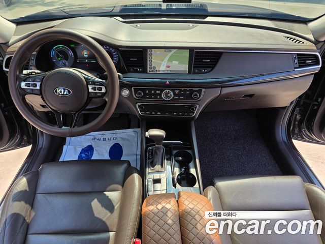 Kia K7 2017 — photo 9