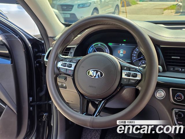 Kia K7 2017 — photo 10