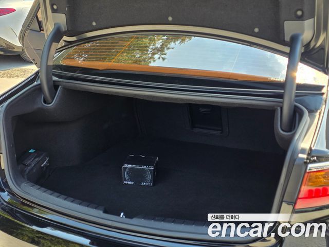Kia K7 2017 — photo 13