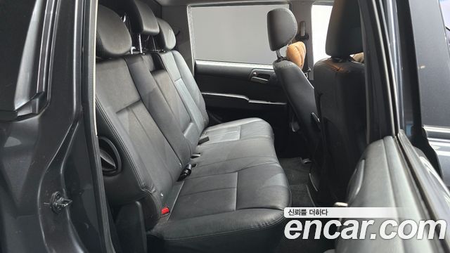 KG Mobility KORANDO 2018 — photo 17