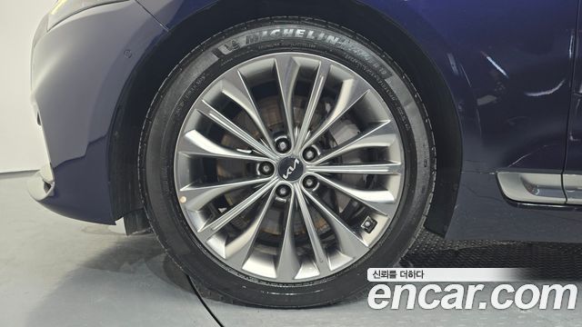 Kia K9 2022 — photo 5