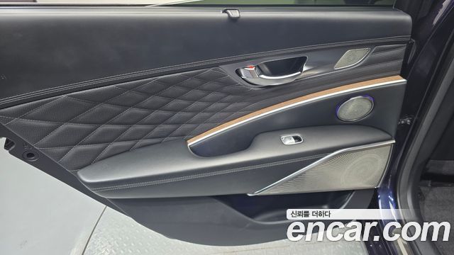 Kia K9 2022 — photo 15