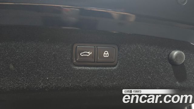 Kia K9 2022 — photo 27