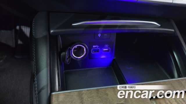 Kia K9 2022 — photo 28
