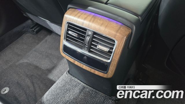 Kia K9 2022 — photo 32