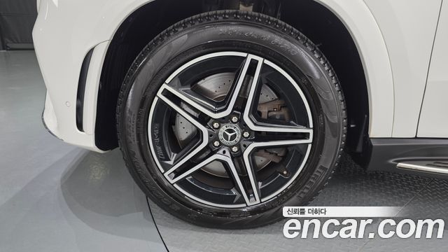 Mercedes-Benz GLE-Class 2021 — photo 5