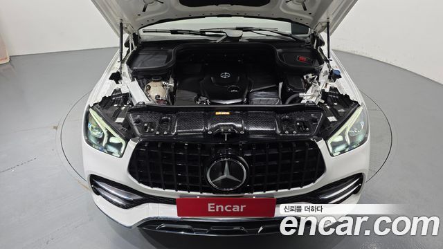 Mercedes-Benz GLE-Class 2021 — photo 6